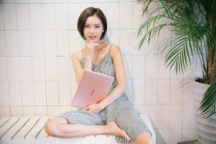 职场女性的粉红少女心 华为MateBook X图赏